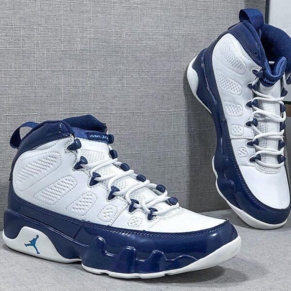 Jordan 9 Retro “University Blue”