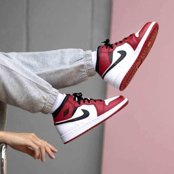 Nike Air Jordan 1