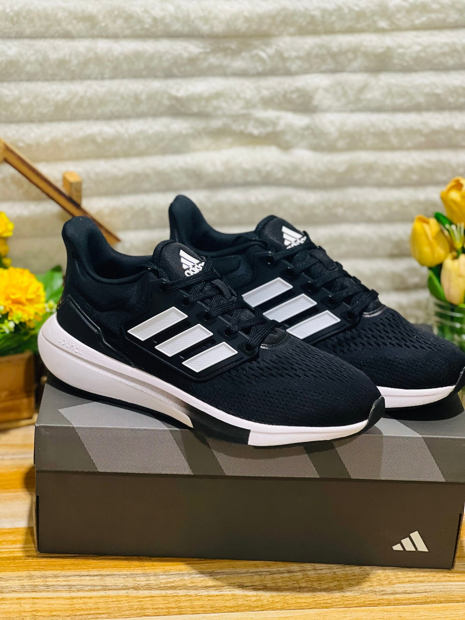 img_9307 Adidas - Image 1