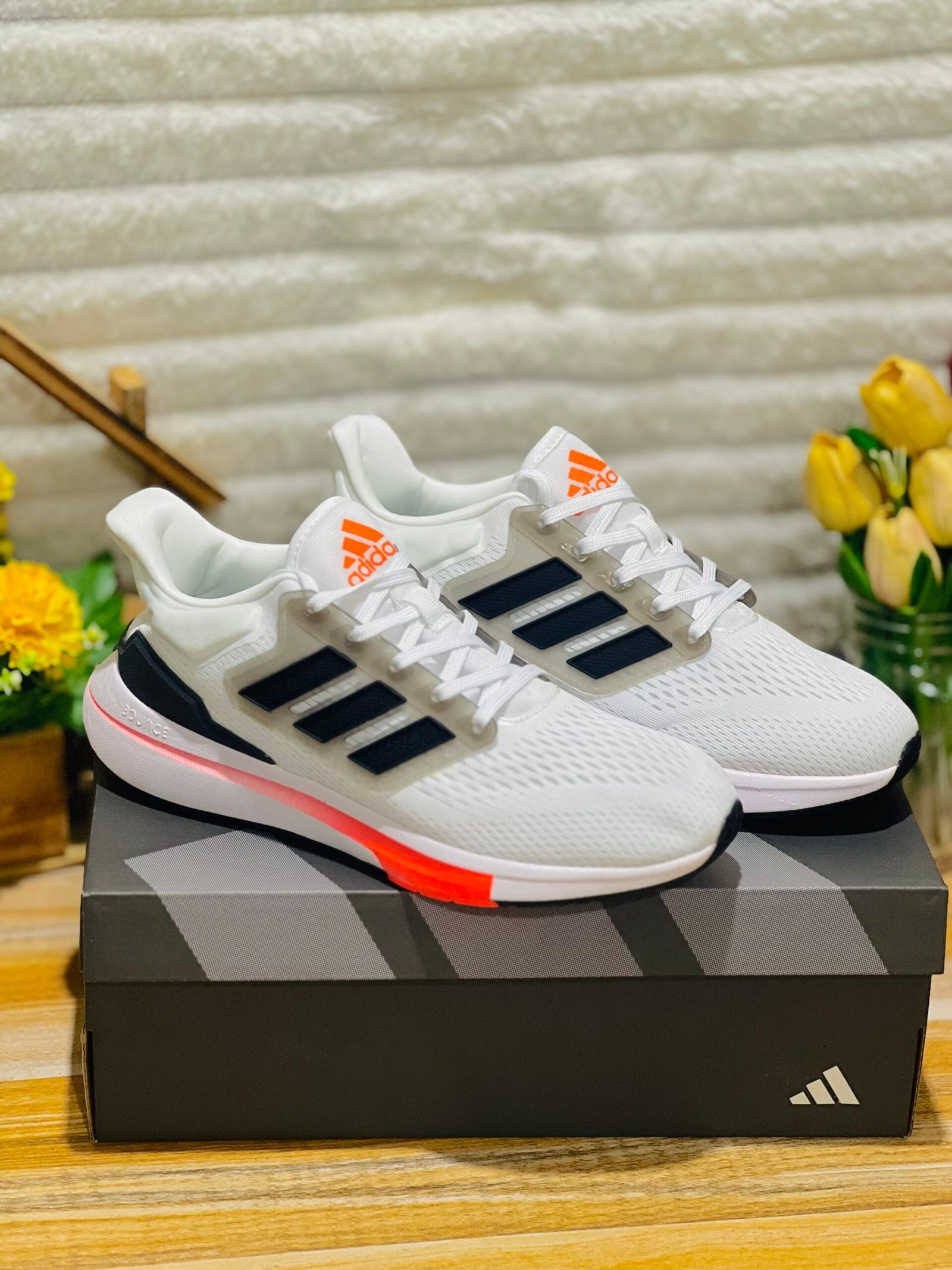 img_9309 Adidas - Image 1